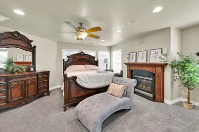579 W 2400 S, Syracuse, UT 84075 - Photo 25