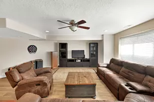 579 W 2400 S, Syracuse, UT 84075 - Photo 33