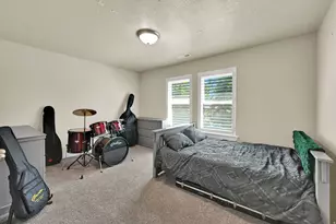 579 W 2400 S, Syracuse, UT 84075 - Photo 23