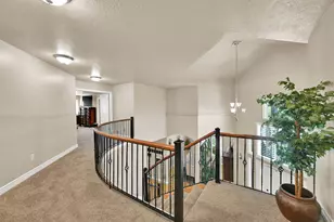 579 W 2400 S, Syracuse, UT 84075 - Photo 17