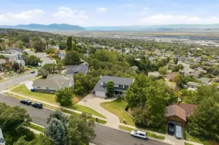 2902 S 650 E, Bountiful, UT 84010 - Photo 3