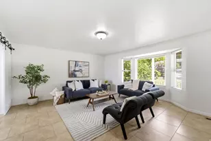 2902 S 650 E, Bountiful, UT 84010 - Photo 9