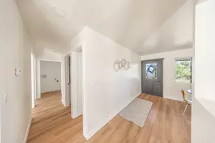 1873 S 775 E, Bountiful, UT 84010 - Photo 9