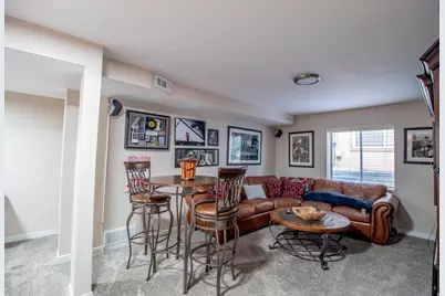 2288 E Emerald Hills Ct, Cottonwood Heights, UT 84121 - Photo 19