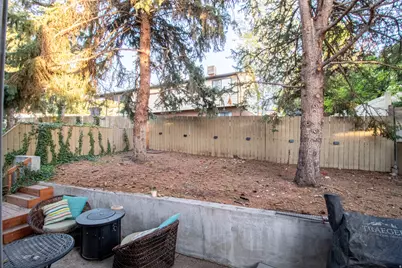 2288 E Emerald Hills Ct, Cottonwood Heights, UT 84121 - Photo 27