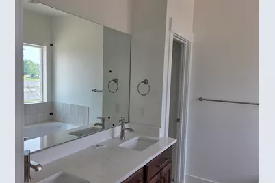 1263 N 2770 W, Clinton, UT 84015 - Photo 5