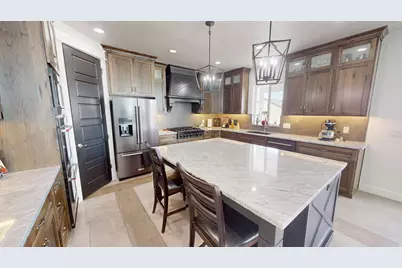 1073 N Titan Dr, Lehi, UT 84043 - Photo 11