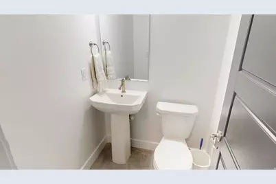 1073 N Titan Dr, Lehi, UT 84043 - Photo 17