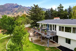 2424 E Oakcrest Ln, Holladay, UT 84121 - Photo 47