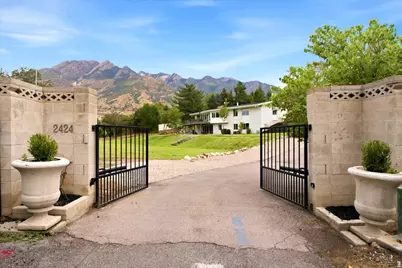 2424 E Oakcrest Ln, Holladay, UT 84121 - Photo 15