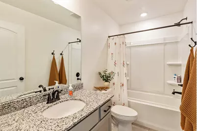 132 E Crown Point Dr, Saratoga Springs, UT 84045 - Photo 19
