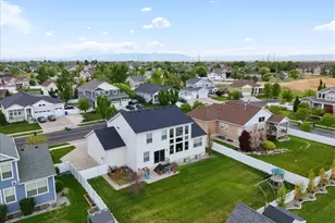 1692 W Spring Meadow Ln, Farmington, UT 84025 - Photo 51