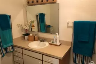 685 E 12000 S, Draper, UT 84020 - Photo 11