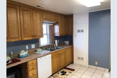 685 E 12000 S, Draper, UT 84020 - Photo 9