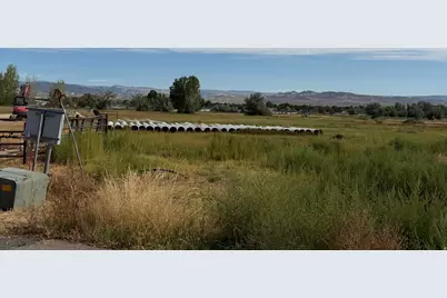 2357 S 300 W, Vernal, UT 84078 - Photo 3