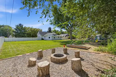 189 N 400 W, Payson, UT 84651 - Photo 47