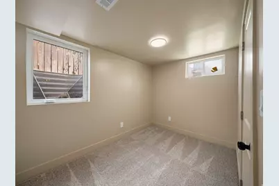 750 N 800 W, Provo, UT 84601 - Photo 29