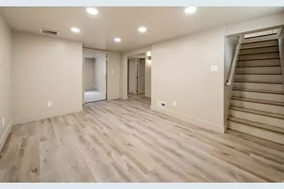 750 N 800 W, Provo, UT 84601 - Photo 21