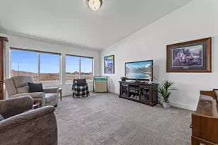 1112 W Honeycomb Dr, Grantsville, UT 84029 - Photo 13