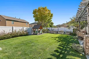 421 S Jordan Way W, Lehi, UT 84043 - Photo 29