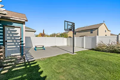 421 S Jordan Way W, Lehi, UT 84043 - Photo 31