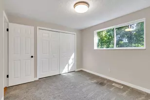 4768 S 700 E, Murray, UT 84107 - Photo 9