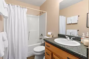 7876 S Dove Creek Ln, West Jordan, UT 84081 - Photo 17