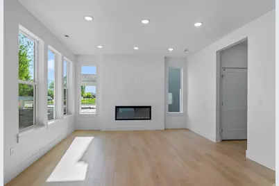1237 W 500 Dr S #230, Logan, UT 84321 - Photo 13