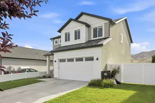 3564 N Finch Ln, Eagle Mountain, UT 84005 - Photo 3
