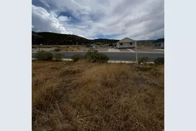 562 S 600 E #12, Nephi, UT 84648 - Photo 9