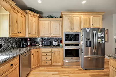 770 Eagleview Dr, Providence, UT 84332 - Photo 5