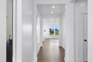 646 N 200 E, Providence, UT 84332 - Photo 3