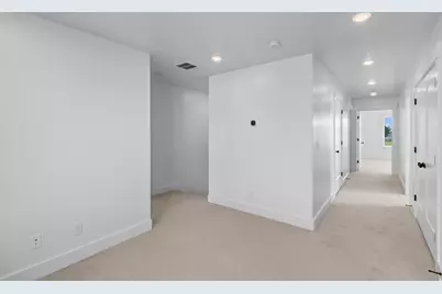 633 N 200 E, Providence, UT 84332 - Photo 17