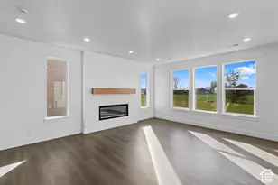 633 N 200 E, Providence, UT 84332 - Photo 3