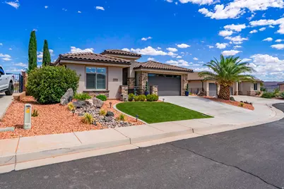 1068 N Lesa Ln, Washington, UT 84780 - Photo 59