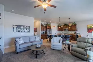 1068 N Lesa Ln, Washington, UT 84780 - Photo 5