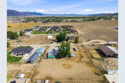 135 E 1200 S, Ephraim, UT 84627 - Photo 23