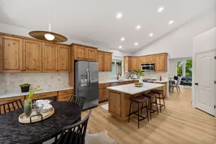 340 E Brayden Way, Draper, UT 84020 - Photo 5
