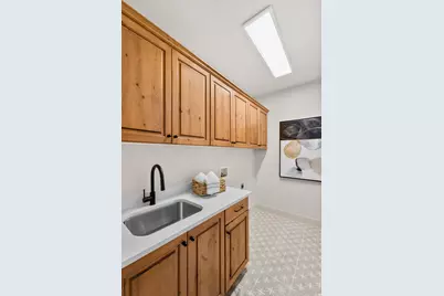 340 E Brayden Way, Draper, UT 84020 - Photo 33