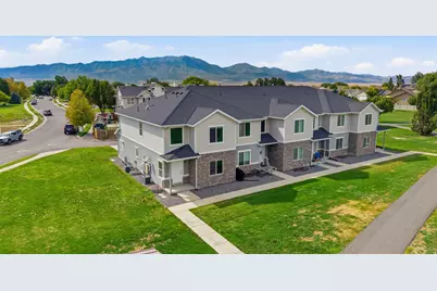 4504 N Frontier St, Eagle Mountain, UT 84005 - Photo 3