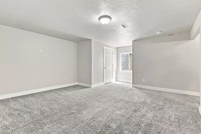 4504 N Frontier St, Eagle Mountain, UT 84005 - Photo 33