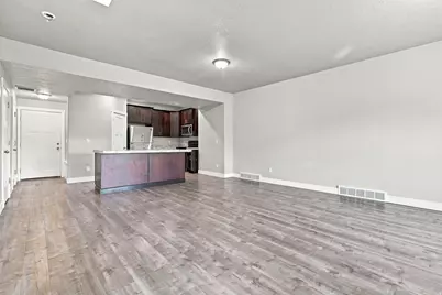 4504 N Frontier St, Eagle Mountain, UT 84005 - Photo 31