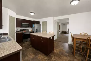 471 N Cottonwood Circle, Roosevelt, UT 84066 - Photo 3