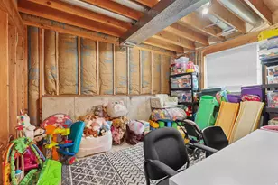 5553 S 3450 W, Roy, UT 84067 - Photo 17