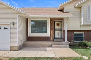 5553 S 3450 W, Roy, UT 84067 - Photo 5