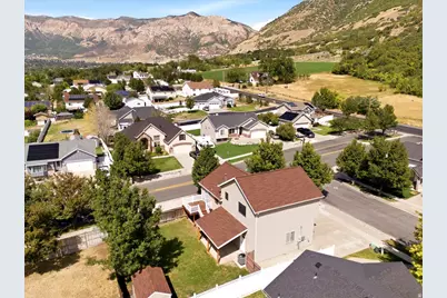 1383 N Chilly Peak Cir, Ogden, UT 84404 - Photo 37