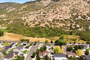 1383 N Chilly Peak Circle, Ogden, UT 84404 - Photo 35