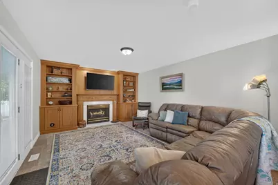 2536 W Crimson Ct S, Taylorsville, UT 84129 - Photo 19