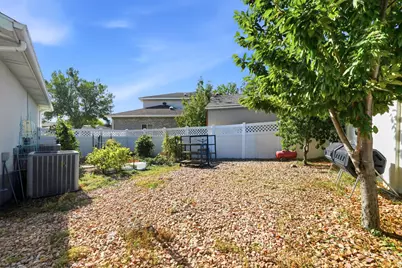 2536 W Crimson Ct S, Taylorsville, UT 84129 - Photo 41