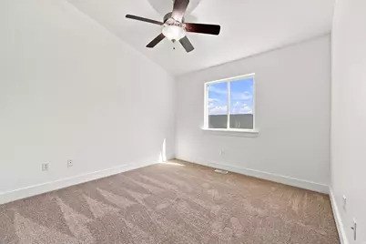 224 W Crescent View Ln #103, Tooele, UT 84074 - Photo 13